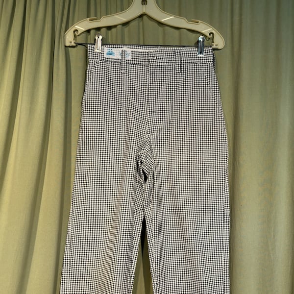 Fun Vintage Mid-Century EWC Cotton Blend Black & White Gingham Print Cropped Pants Waist 26" Inseam 23"