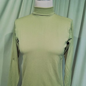 Ladies turtleneck with back zipper 2025