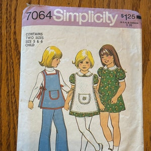Original Vintage 1975 Simplicity Girl&#39;s Dress, Pinafore & Pants Simple to Sew Pattern 7064 Size 5/6 Chest 24/25 Cut, Complete w Instructions