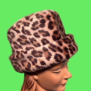 Chic Original Vintage Mid Century Evelyn Varon Leopard Print  display picture 3
