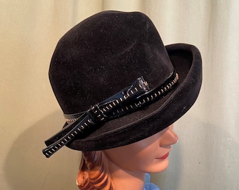 Vintage 100% Black Wool Felt 60’s Style Bowler Hat with Floral Trim Women Wide Brim Bowler Hat Vintage Floral Wool Felt Fedora  main image 2