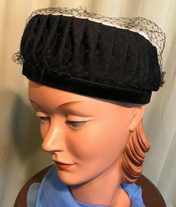 Vintage Mid-Century Black Pillbox Hat with Birdcage Veil Black Pillbox Hat With Veil and Two Bows, Mid-century Union  main image 2