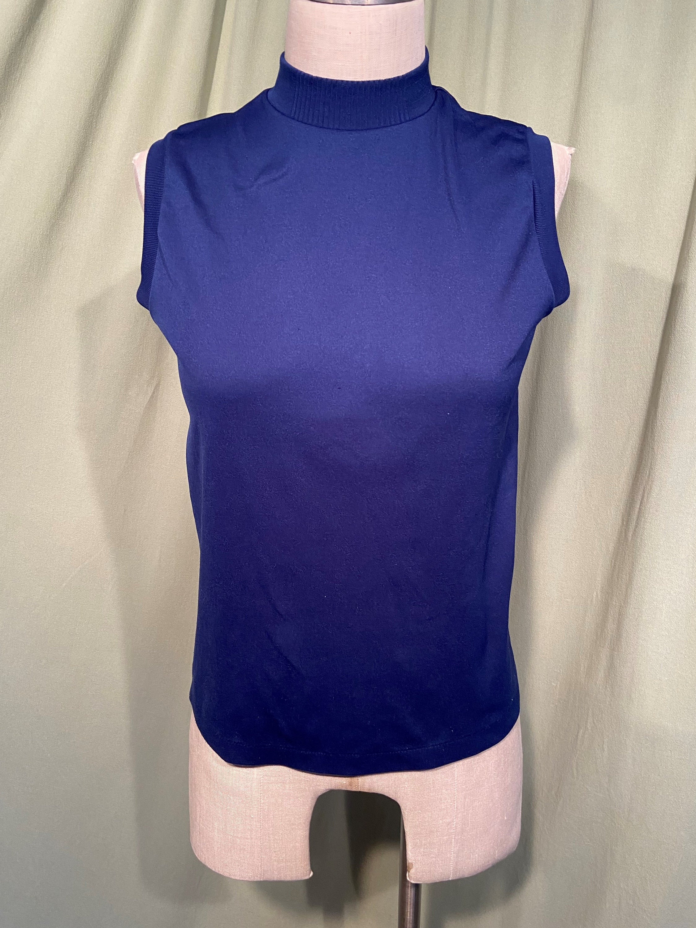 zip back tops