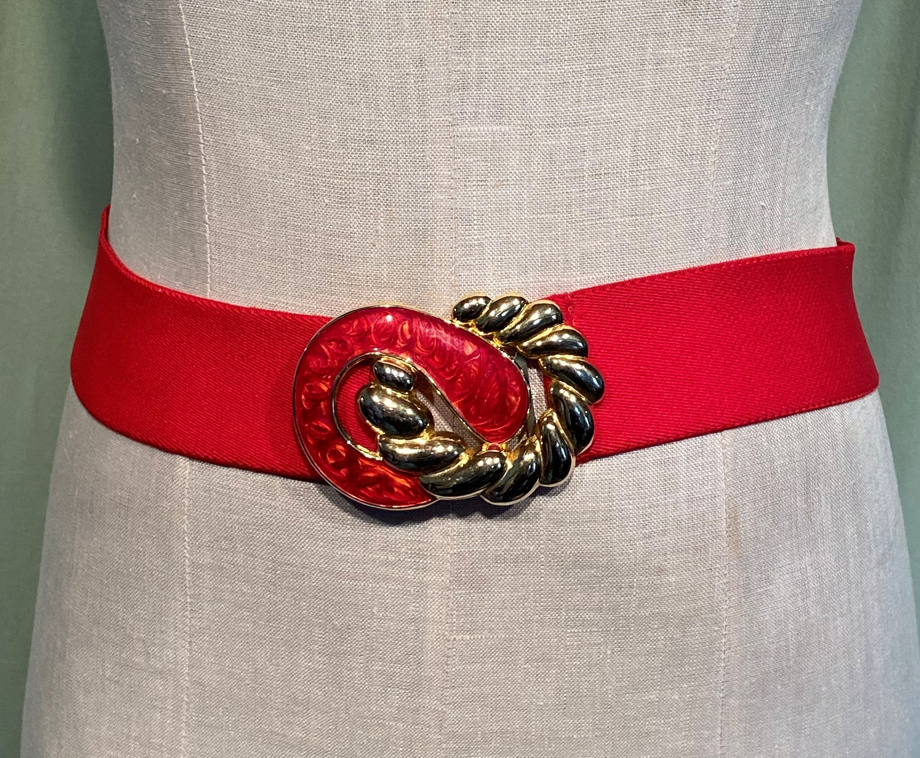1980\'s Red Leather Belt with Metal Heart Hardware MOSCHINO Redwall Vintage Red Leather Heart Buckle Belt Size  main image 3