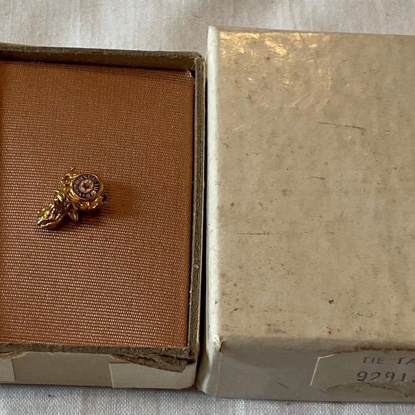 Deadstock IOB Vintage Mid Century Hickok NOS Elks Club Fraternal Order Tie Tack Pin w Safety Chain Back