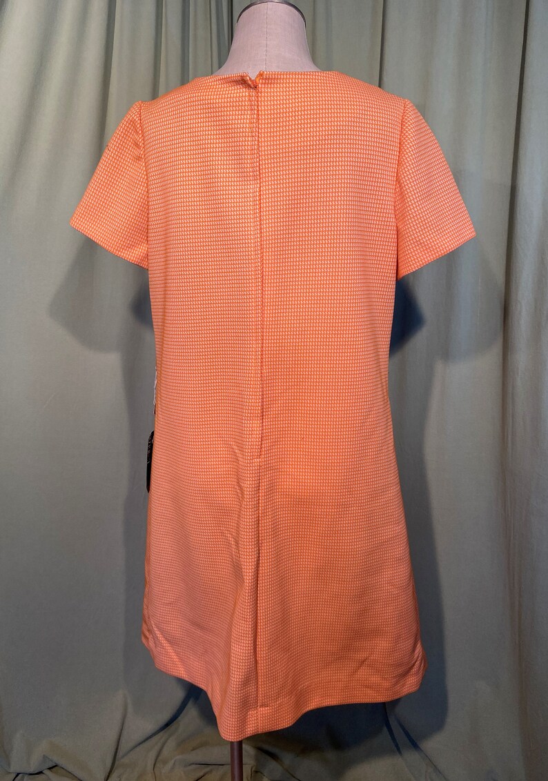 Deadstock NWT Original Vintage 70s L'Iglon Orange & Cream Tweed Check Polyester Short Sleeve Shift Dress Tag Size 20 Bust 42 Waist 42 image 6