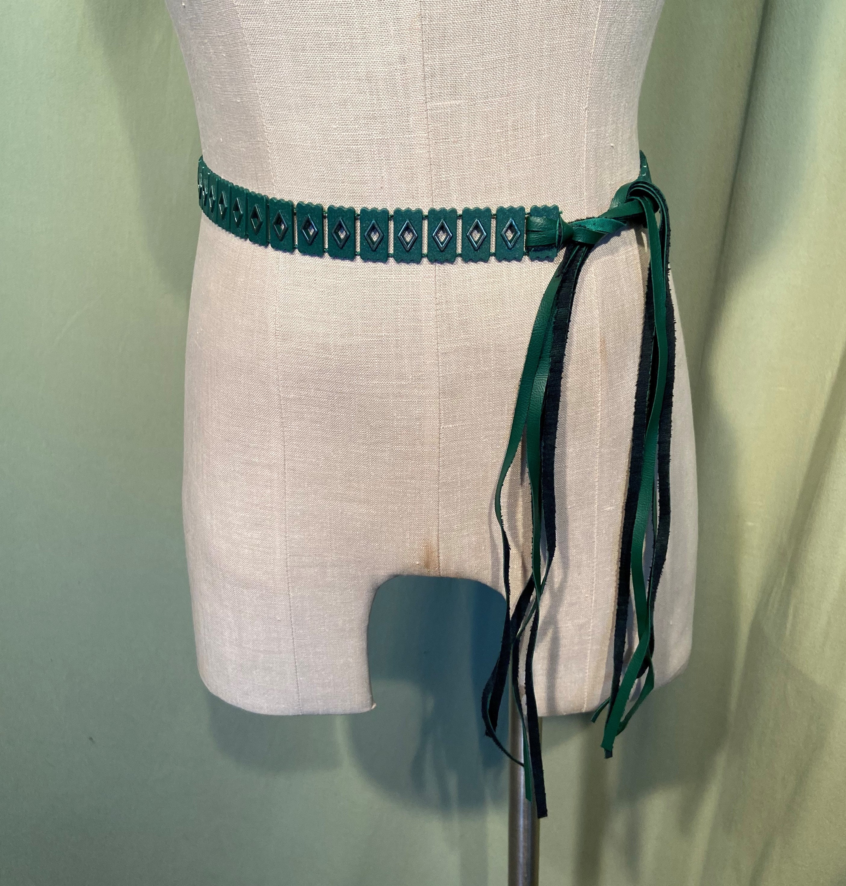 Original Vintage 60s 70s Boho Dark Green Plastic Tile Belt W 
