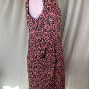 Charming Original Vintage 40s 50s Pink & Green Floral Sleeveless Belted Dress w Big Pockets Bust 40 Shoulders 16 .5 image 8