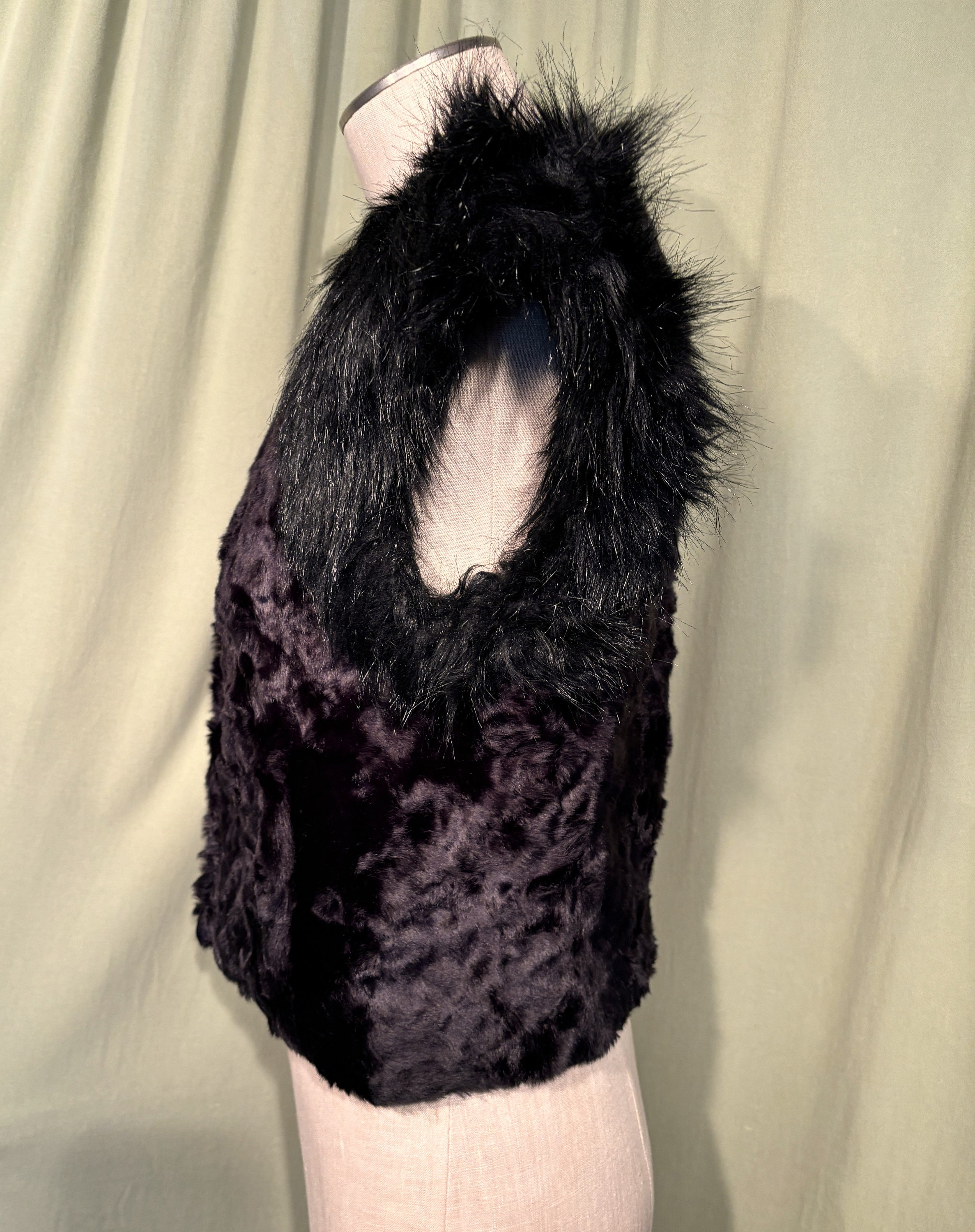 トップス BEAMS FUTURE ARCHIVE SHAGGY KNIT VEST BEAMS（ビームス）FUTURE ARCHIVE / SHAGGY KNIT VEST（トップス
