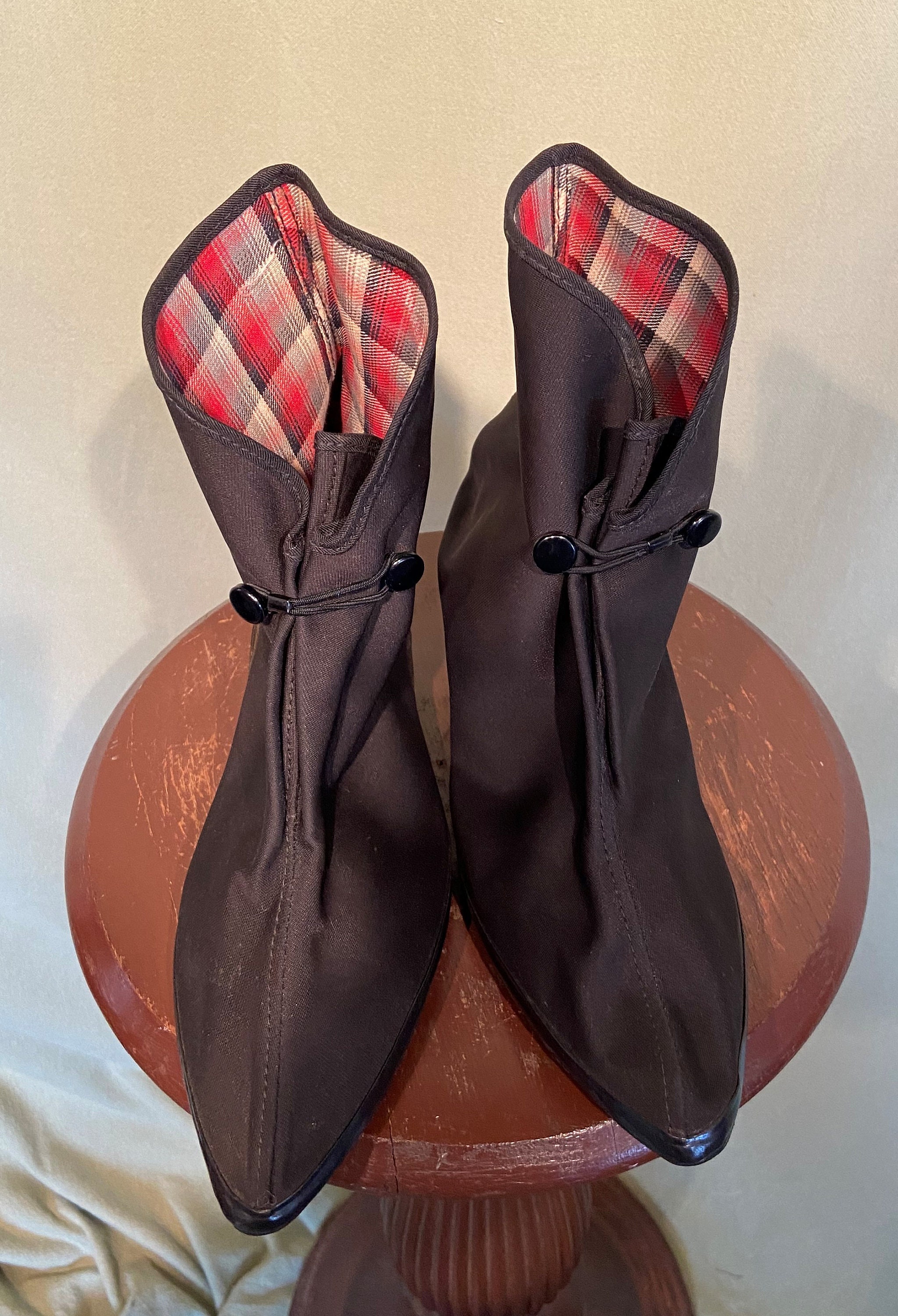Fun Original Vintage Mid Century B.F. Goodrich Black Rubberized