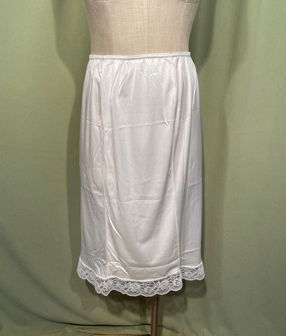 Lovely Original Vintage 70s 80s White Nylon Half Slip W Lace Hem