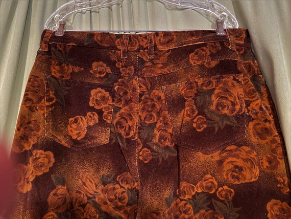 Fun Vintage 80s Bill Blass Shades of Brown Floral… - image 4