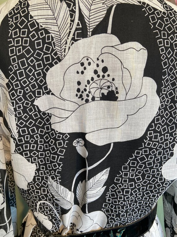 Sweet Original Vintage 70s Black & White Floral L… - image 7