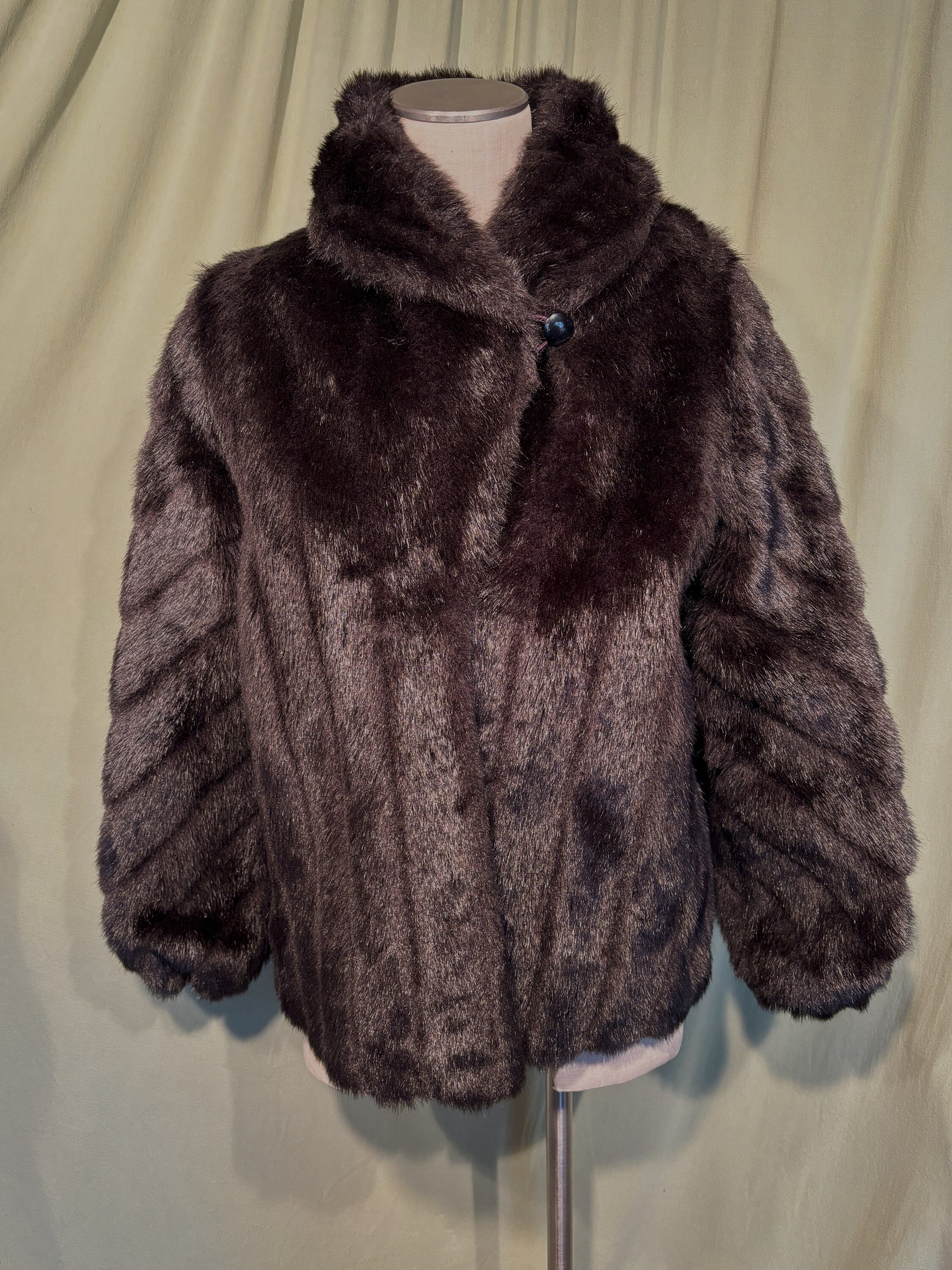 ジャケット・アウター 80S Vintage Fur Jacket 80S Vintage Fur Jacket