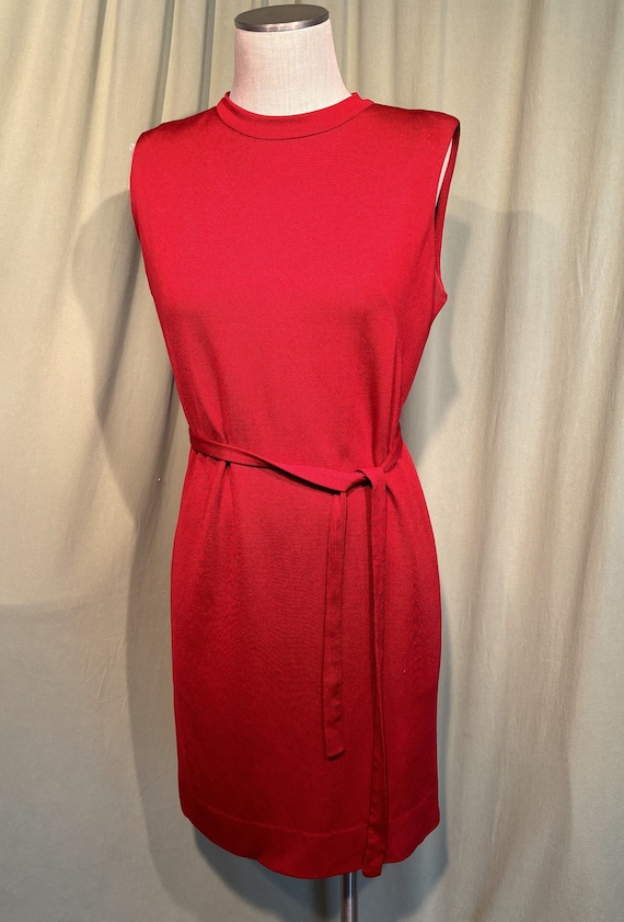 Sweet Original Vintage 60s Red Poly Knit Sleeveles