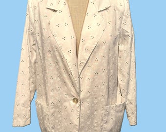 Blazer vintage divertido dos anos 80 com estampa de ilhós branca e mistura de algodão, tamanho grande e quadrado, busto médio 42