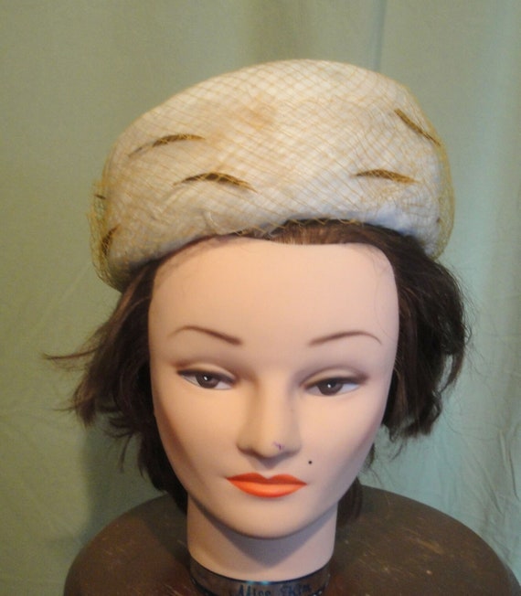 Chic Original Vintage Mid Century Cream & Brown F… - image 1