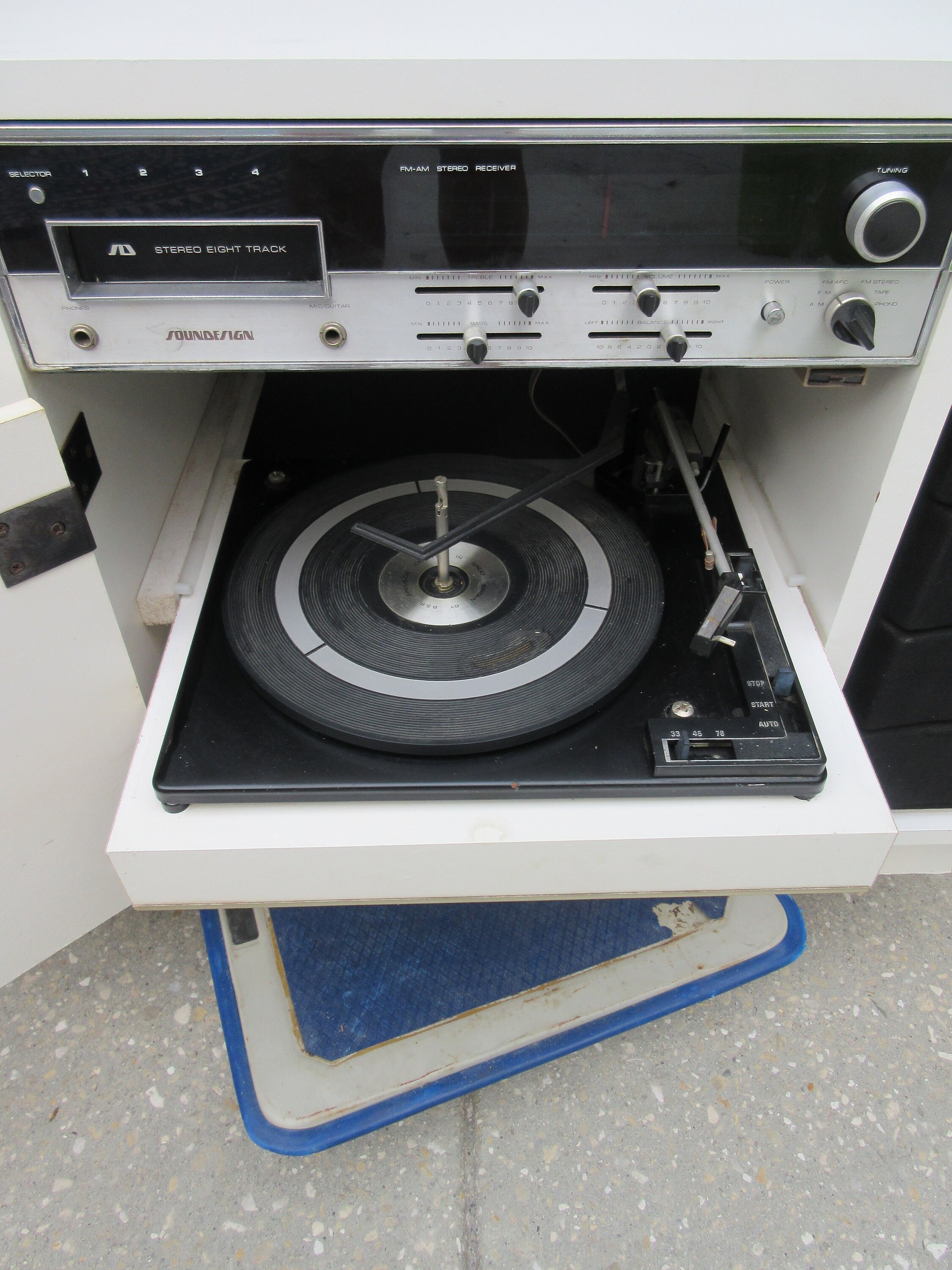 70's Retro Mid Century Gabinete estéreo moderno Soundesign | Etsy