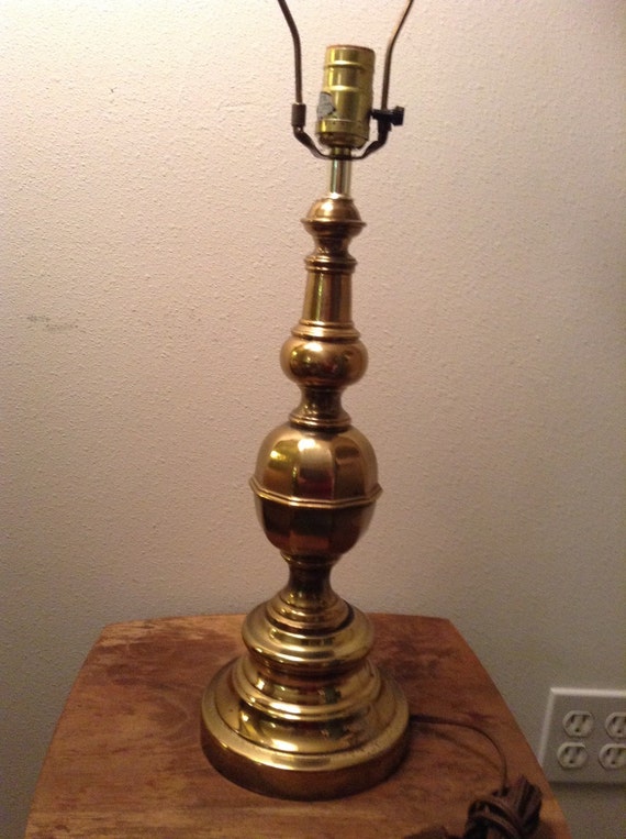 Brass Genie Oil Lamp Made In India Interior Decor 7 long 4 Tall 2 1/2  Wide