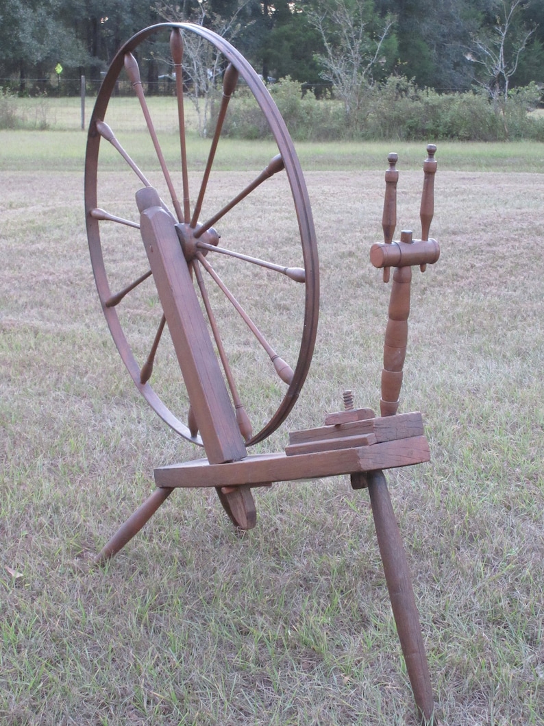 Old Spinning Wheel