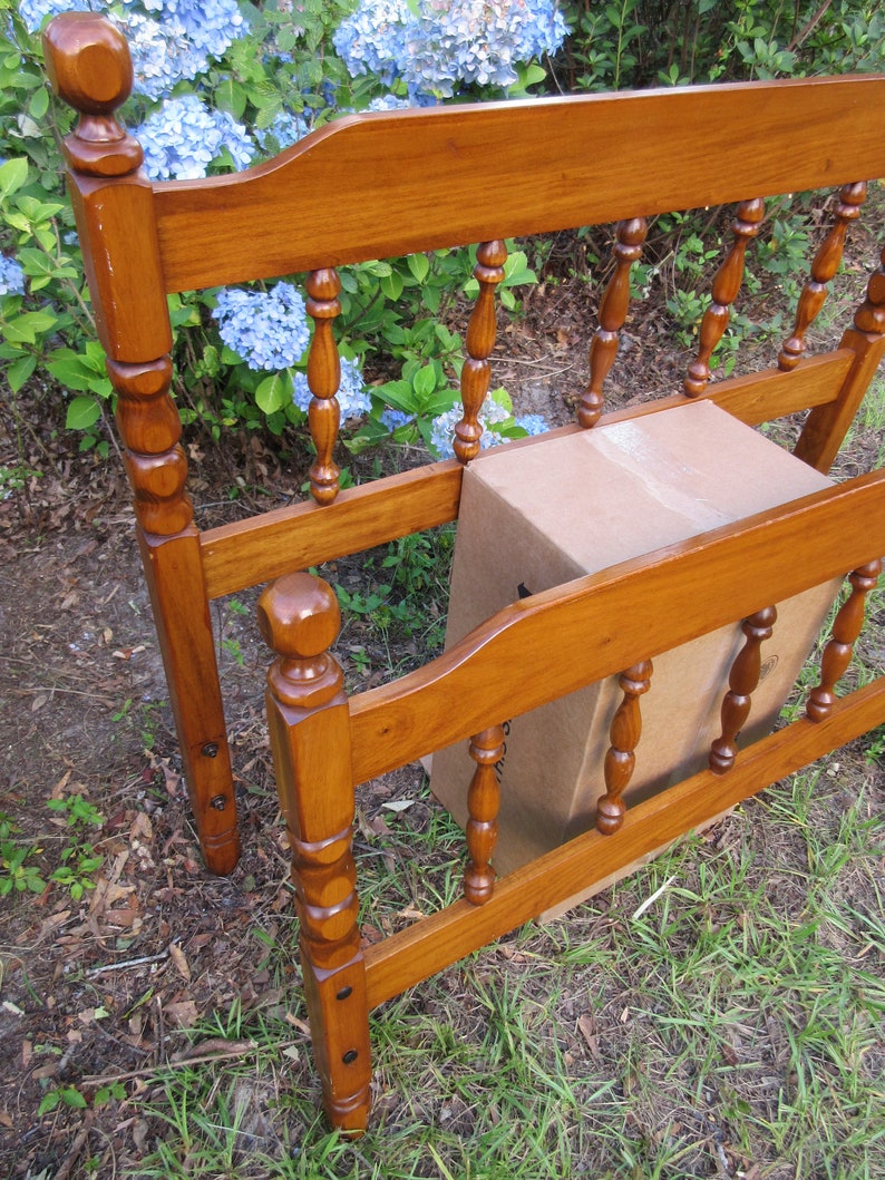 Vintage Twin spindled wood bed headboard and footboard Jenny Etsy