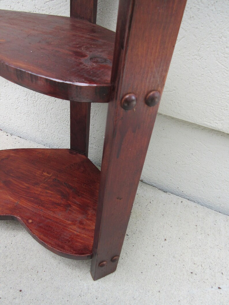 Vintage side table 30 three tier heart shaped wood natural medium dark stain lamp nick knack stand corner bedside shelf shelves sturdy