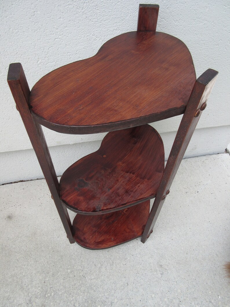 Vintage side table 30 three tier heart shaped wood natural medium dark stain lamp nick knack stand corner bedside shelf shelves sturdy