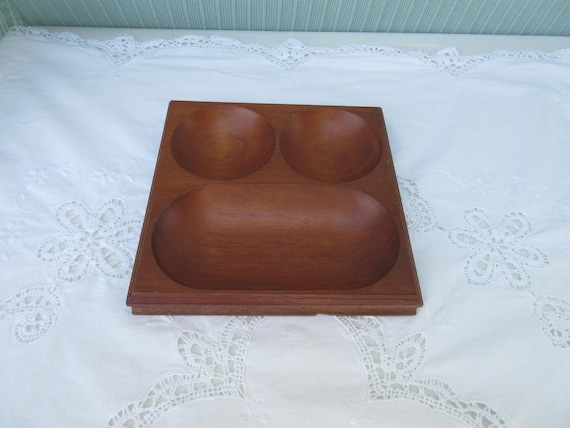 Dresser tray wood Vintage,7.5" x 7.5" carved with divider sections jewelry mans trinket box vanity catch-all change money valet butler dish