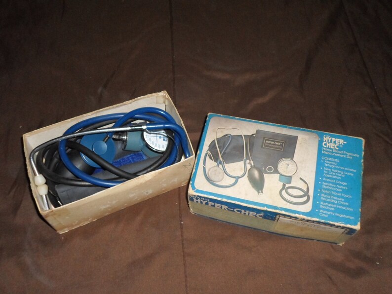 Vintage Bard Hyper-Chec Home Blood Pressure Set image 1