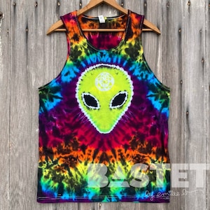 CUSTOM Tie Dye Alien Shirt or Tank, Xs, Small, Medium, Large, Xl, 2X, 3X, 4X, 5X, 6X, Alien Tie Dye, Alien Crop Top, Alien Tshirt