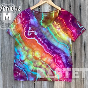 Medium (8-10) Ready to Ship, Rainbow Geode Ice Dye Relaxed V-Neck Shirt, Womens Tie Dye Top, Geode Tie Dye Womens, Womens Rainbow Tshirt