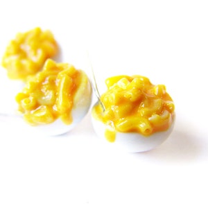 Mac and Cheese Charm, Miniature Food Jewelry, Polymer Clay Mac and Cheese, Mac n Cheese Jewelry, Food Stitch Markers Comfort Food Charm