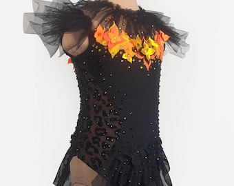 Schwarz oranges Trikot mit Blumenmuster