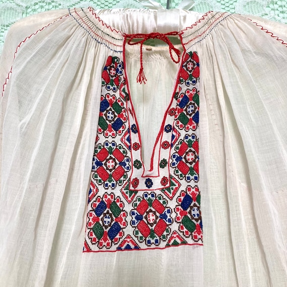 1940s Vintage Hungarian Peasant Top: Embroidered … - image 7