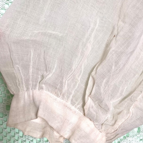 1940s Vintage Hungarian Peasant Top: Embroidered … - image 8