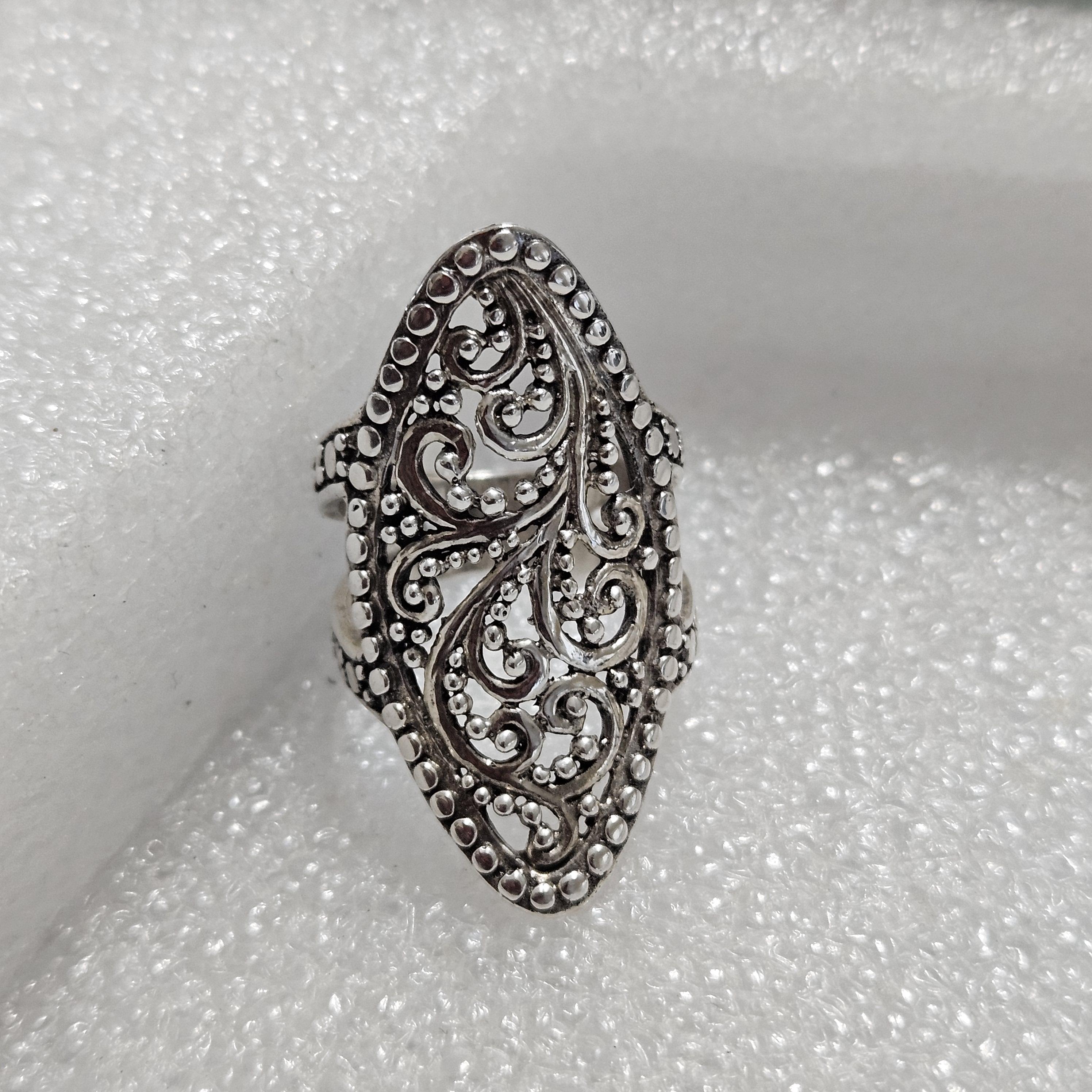 924 Ring - Etsy