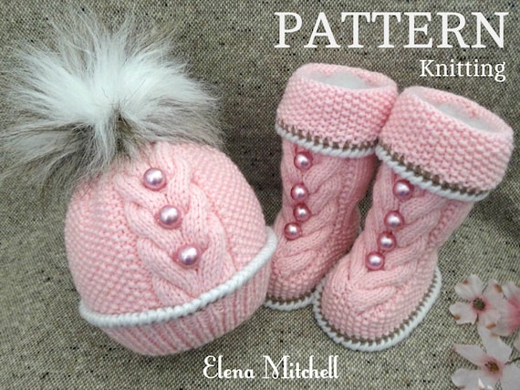 knitted baby shoes