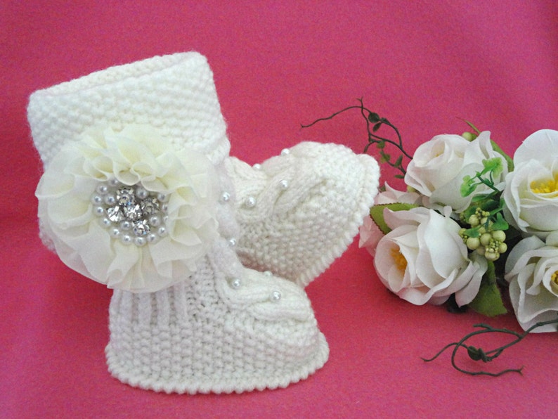 Knitting PATTERN Baby Set Baby Bonnet Baby Hat Cap Knitted Baby Shoes Baby Booties Baby Uggs Knit Pattern Babies Baby Girl Newborn Infant image 3