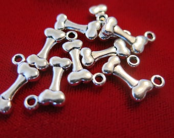 BULK! 30pc "Dog bone" charms in antique silver style (BC137B)