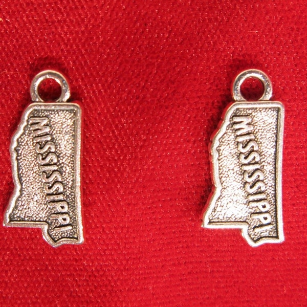 5pc "Mississippi" charms in antique silver (BC949)