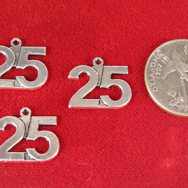 BULK! 30pc "number 25" charms in silver style (BC1538B)