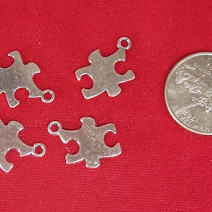 BULK! 50pc &quot;puzzle piece&quot; charms in antique silver style (BC1456)