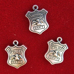 BULK! 15pc "Police dept" charms in silver style (BC824B)