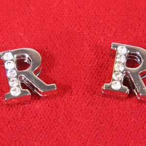 10pc &quot;letter R&quot; 8mm slide charms in antique style silver (BC1375-R)