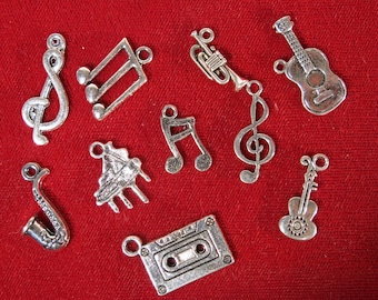 10pc set "music" charms in antique silver style (BC1139)