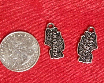 5pc "Germany" charms in silver style (BC225)