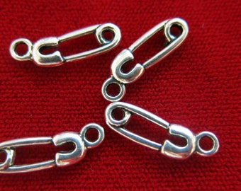 BULK! 30pc "safety pin" charms in antique silver style (BC347B)