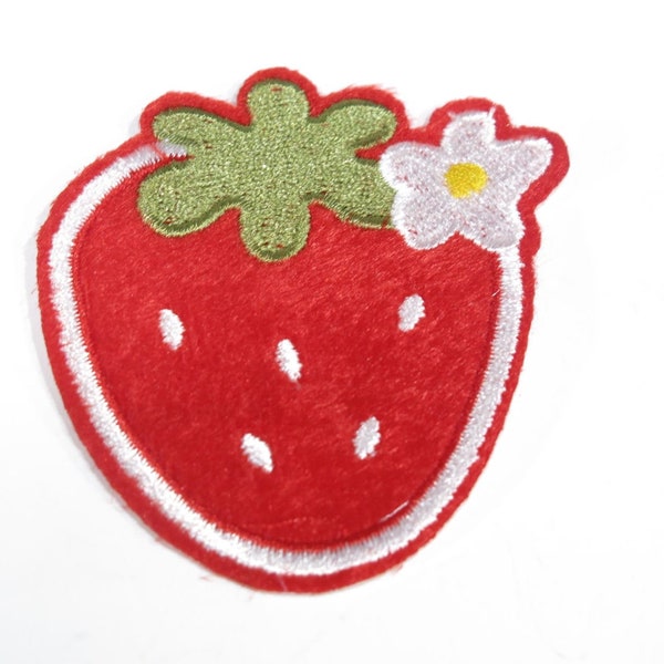 Iron-on "Strawberry", applique, application (P28)