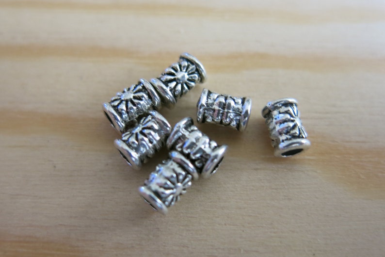 200pcs Antique Silver Flower Spacer Beads - 6.4mm Flat Rondelle, Hole 2.5mm, Zinc Alloy Loose Beads For Jewelry Making (MC-S2) - View #2