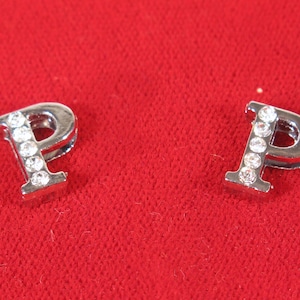 BULK! 30pc &quot;letter P&quot; 8mm slide charms in antique style silver (BC1375-P)